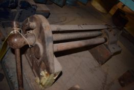 *Wood Bench Vice with 9” Jaws