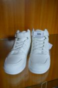 Kid’s Trainers Size: 9