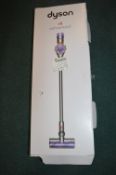 *Dyson V8 Advance Vacuum Cleaner