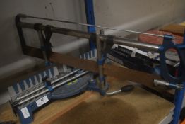 Hand Operated Mitre Saw