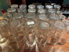 *25x Guinness Branded Pint and Half Pint Glasses