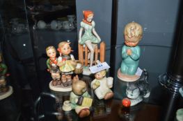 6x Hummel Figurines