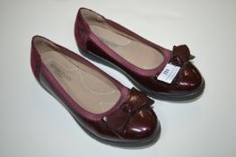 Shurobody Women’s Orthopaedic Shoes Size: 4 (new)