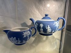 2x Wedgewood dark blue jasperware