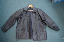 Gent’s Black Leather Jacket Size: L