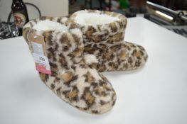 Pair of BMS Kid’s Leopard Slipper Boots Size: 10S