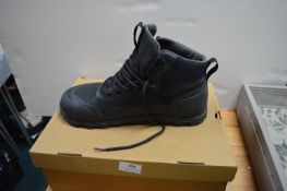 Pair of Bahe Barefoot Waterproof Boots Size: 10 wide fit