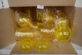 *Quantity of 10cm Fillable Yellow Acrylic Baubles