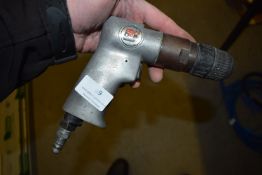 *Pneumatic Drill with Keyless Chuck