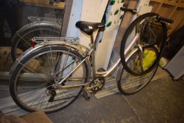 *Falcon City 6 Lady’s Silver Bicycle