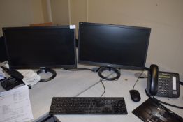 *Dell Desktop Computer with 2x Viewsonic Monitors