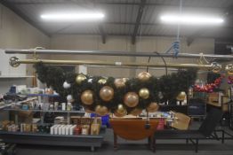 *5ft Light Up Christmas Garland on Decorative Pole (salvage)