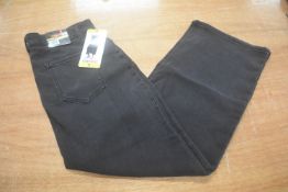 *32 Degrees Heat Black Denim Skirt Size: S