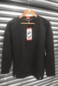 *Marc Black V-Neck Jumper Size: M