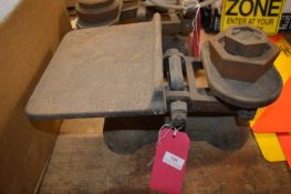 *Set of Cast Iron Scales