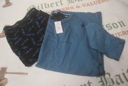 *Ted Baker Men’s 2pc Lounge Set Size: L (small mark on front of top)