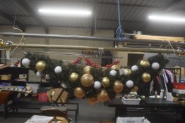 *5ft Light Up Christmas Garland on Decorative Pole