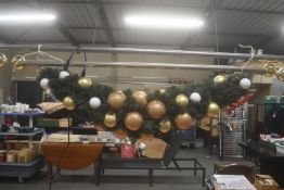 *5ft Light Up Christmas Garland on Decorative Pole