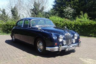 1967 Jaguar MkII 2.4 Fitted with heated side and rear screens by 'Triplex'