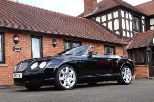 2009 Bentley Continental GTC Mulliner Mulliner specification and just 40,500 miles