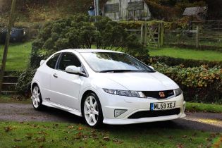 2009 Honda Civic Type R Championship White Edition 1 owner and only c.3,300 miles from new
