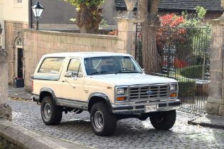 1986 Ford Bronco XLT 4x4 Highly original, 'fully loaded' and as American as apple pie!