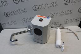 1 REGINOX 3-IN-1 INSTANT HOT WATER KITCHEN TAP WITH TANK AND FILTER RRP Â£399