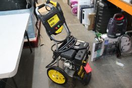 1 CHAMPION 2600 PSI PETROL PRESSURE WASHER RRP Â£314.99
