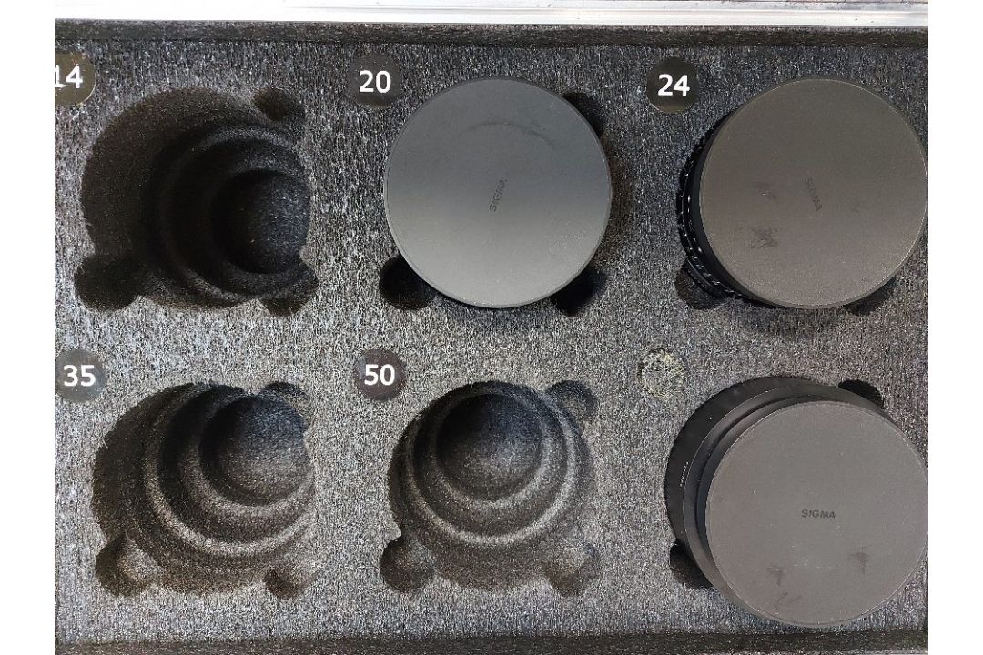 Sigma High Speed FF Prime (3) Lens Set - Image 14 of 15