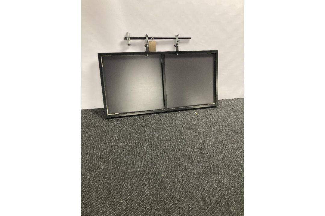 Unbranded Camera Focus And Resolution Chart With Top Hanging Bracket - Image 3 of 3