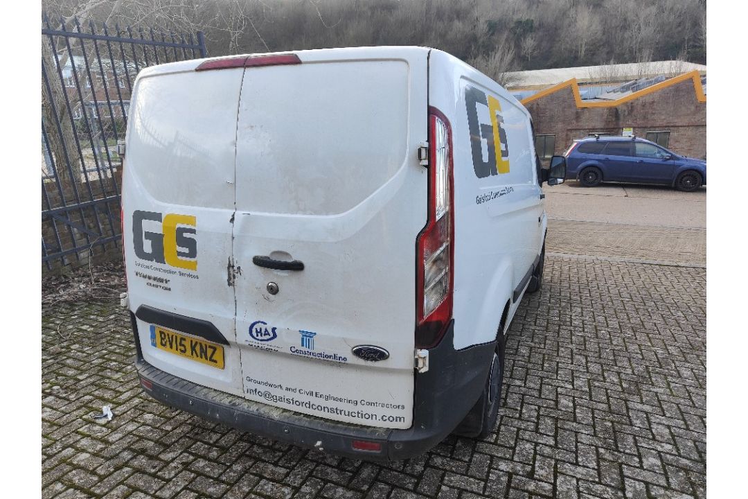 BV15 KNZ - Ford Transit Custom - Image 5 of 27