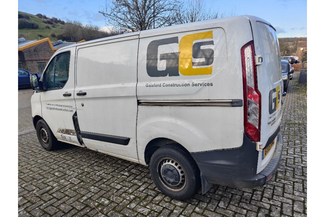 BV15 KNZ - Ford Transit Custom - Image 8 of 27