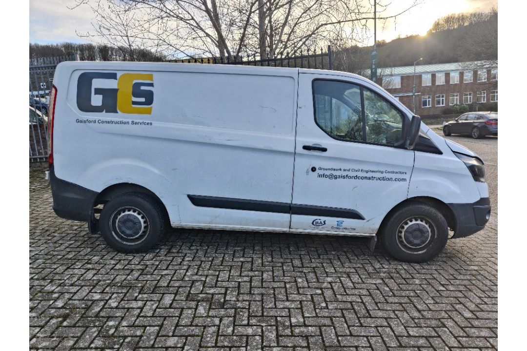 BV15 KNZ - Ford Transit Custom - Image 3 of 27