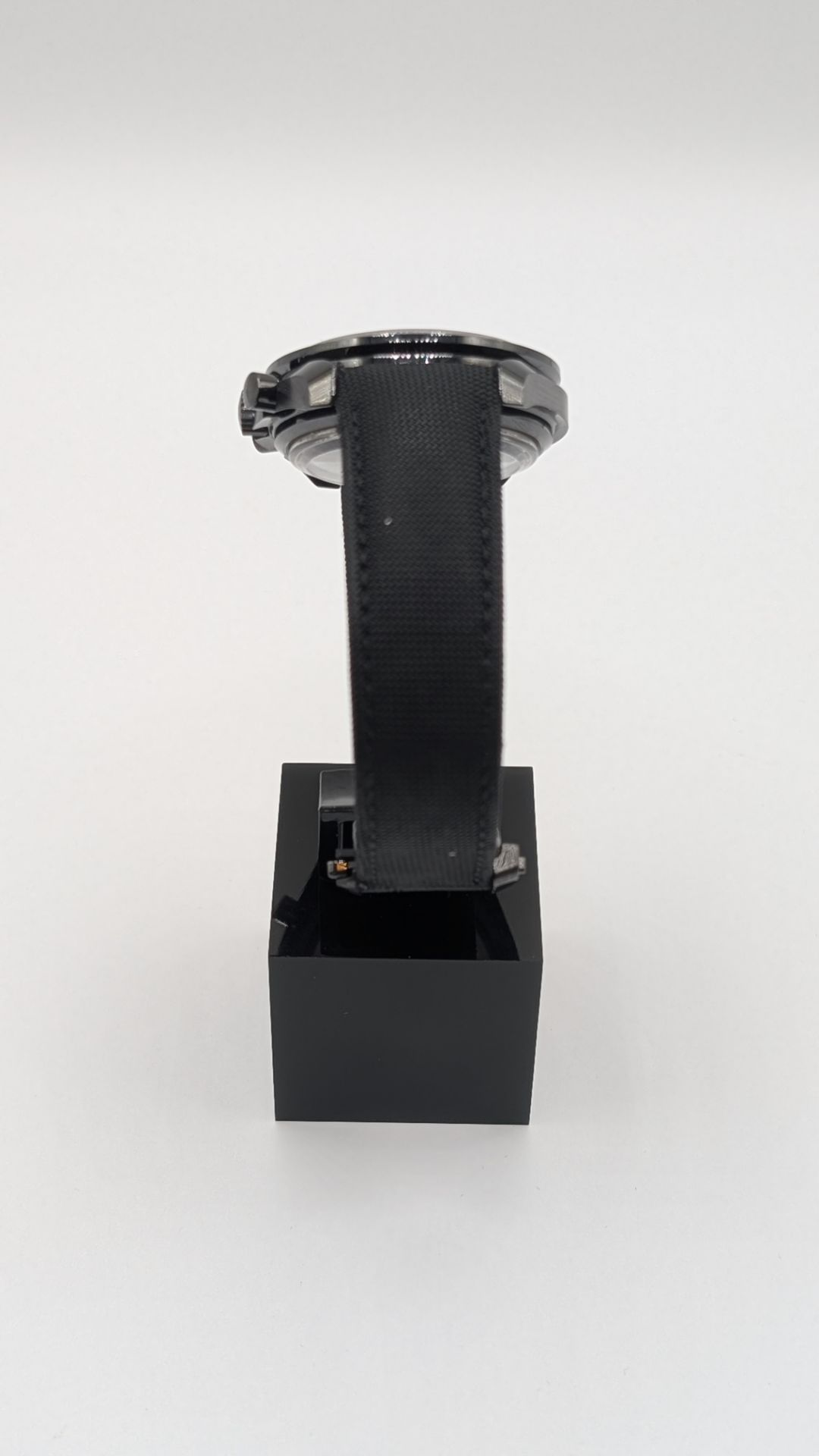 Omega Speedmaster Dark Side of the Moon Black Ceramic, Coated nylon fabric strap - Image 5 of 13