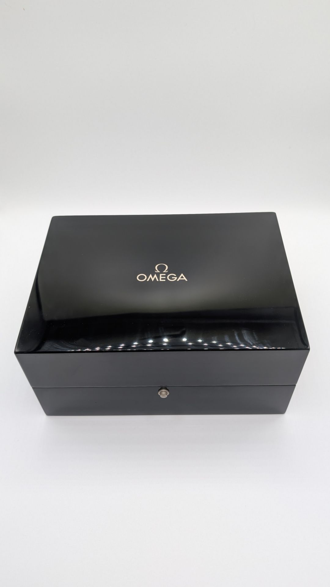 Omega Speedmaster Dark Side of the Moon Black Ceramic, Coated nylon fabric strap - Image 11 of 13