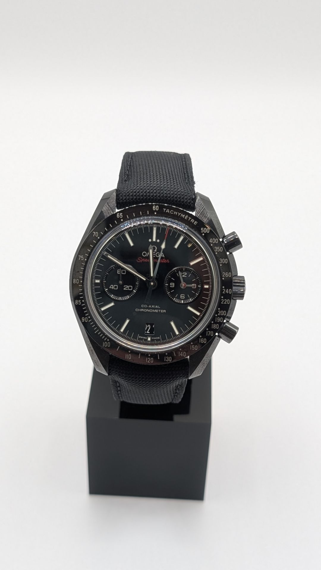 Omega Speedmaster Dark Side of the Moon Black Ceramic, Coated nylon fabric strap - Image 6 of 13