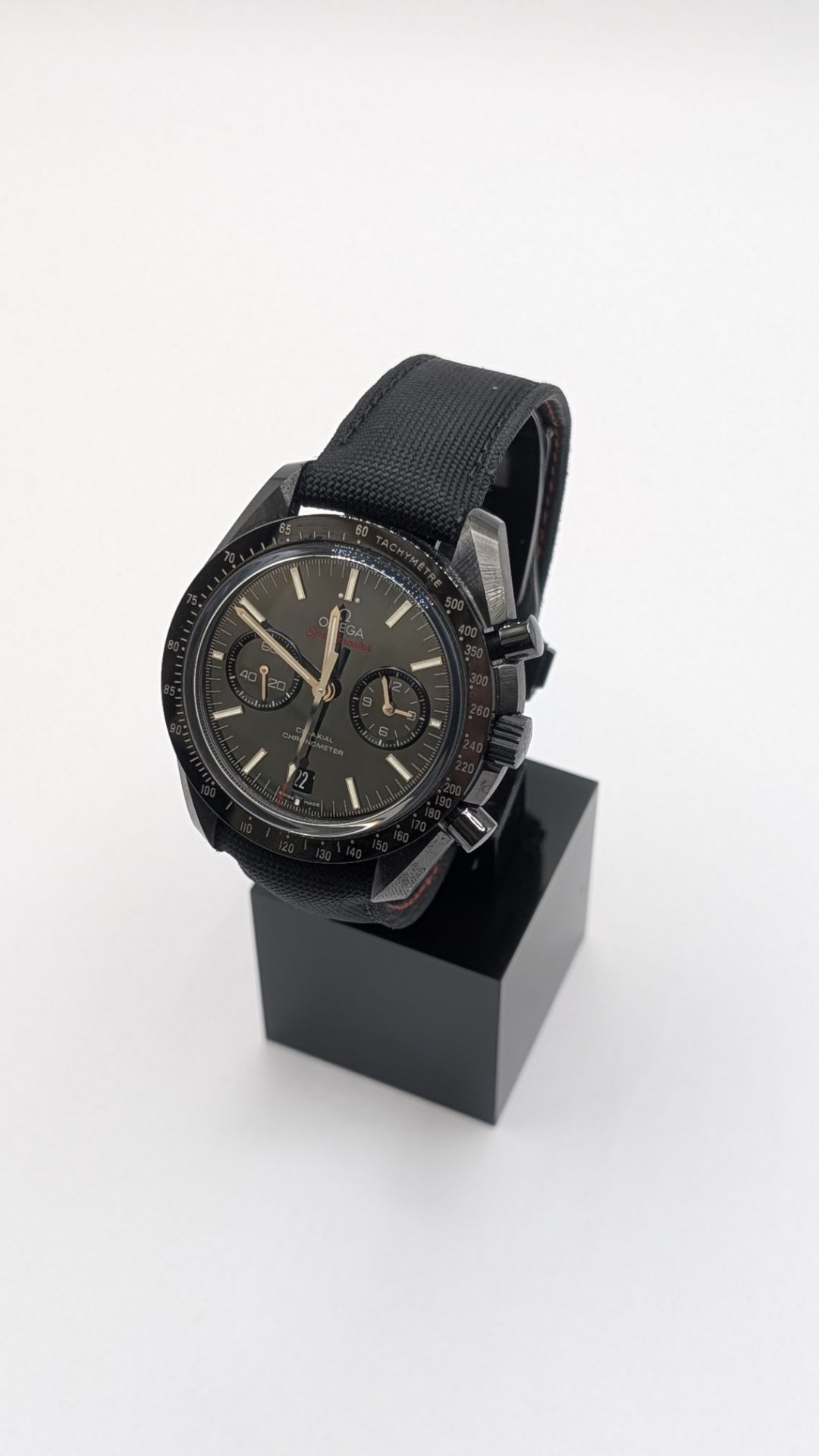 Omega Speedmaster Dark Side of the Moon Black Ceramic, Coated nylon fabric strap - Image 4 of 13
