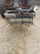 Heavy Duty log grab attachment
