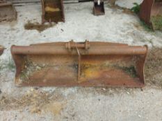 Strickland grading bucket