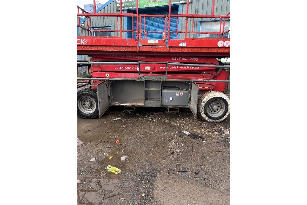 Skyjack SJ9241 14mtr Diesel Scissor Lift - Image 10 of 12