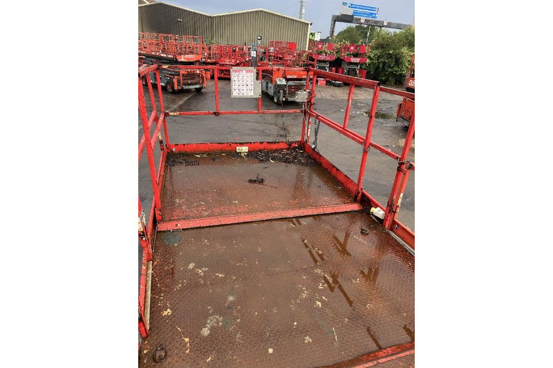 Skyjack SJ9241 14mtr Diesel Scissor Lift - Image 12 of 12