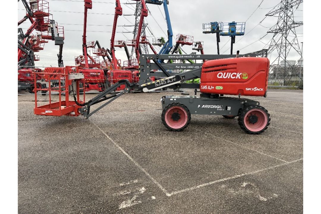Skyjack SJ45AJXCE 15mtr Diesel Articulating Boom - Image 1 of 22