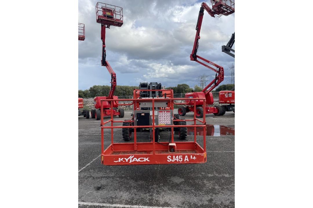 Skyjack SJ45AJXCE 15mtr Diesel Articulating Boom - Image 4 of 19