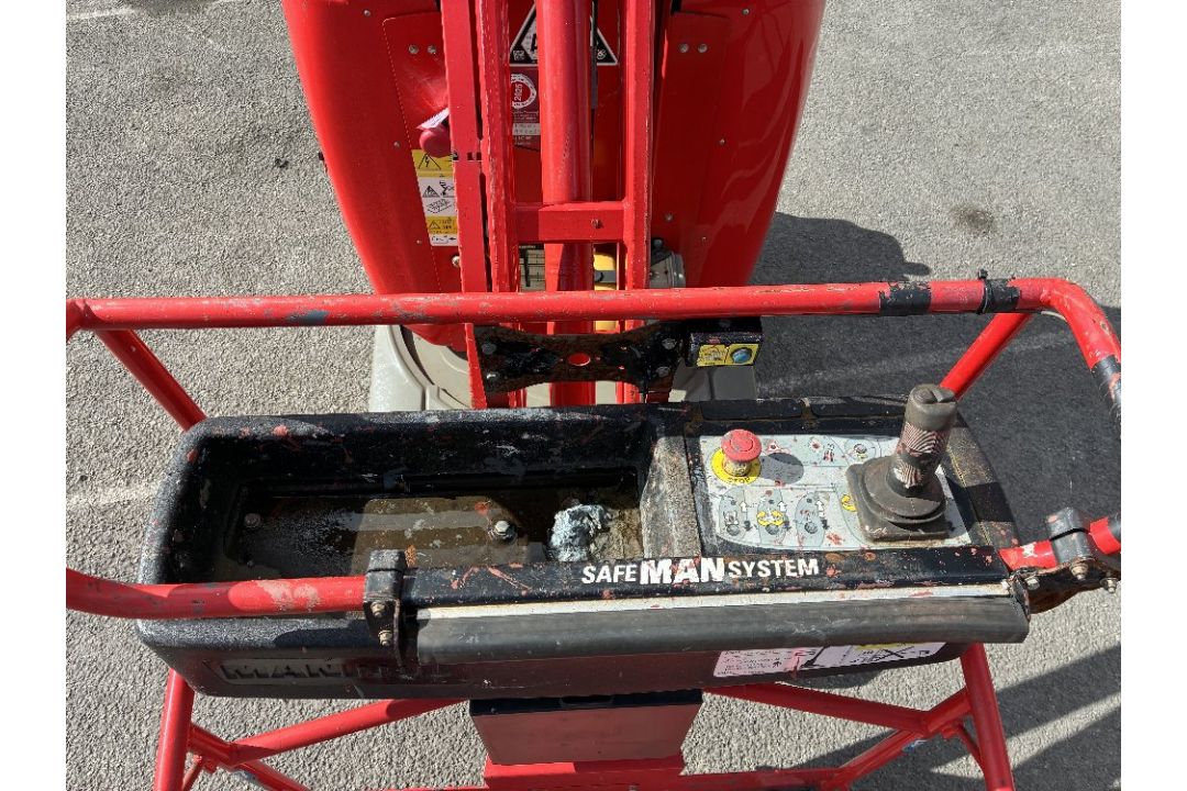 Manitou 100VJR 10 MTR Electric Mast Boom - Image 13 of 14