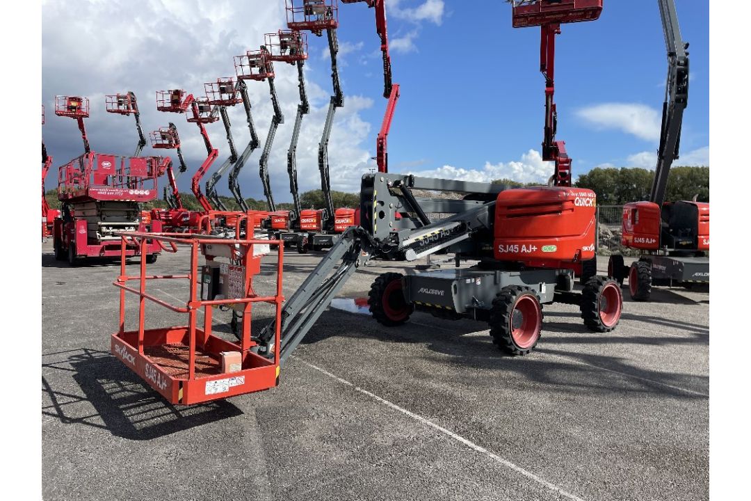 Skyjack SJ45AJ XCAP 15mtr (CE) Diesel Articulated Boom - Image 1 of 18