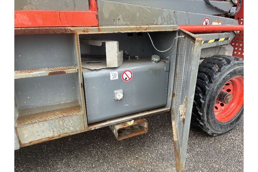 Skyjack SJ9250 17mtr Diesel Scissor Lift - Image 6 of 16