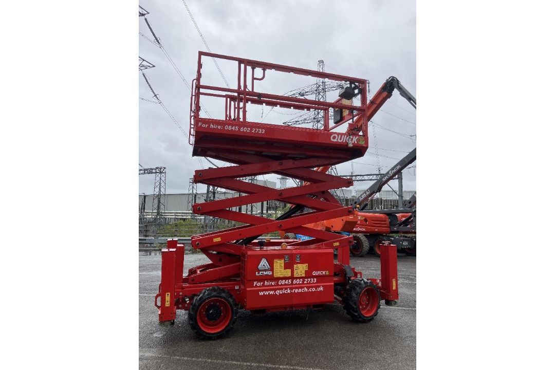 LGMG SR1018D / 3369 RT 12mtr Diesel Scissor Lift - Image 10 of 11