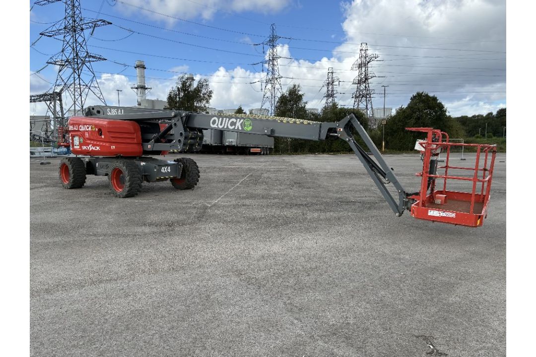 Skyjack SJ85AJ (CE) 26mtr Diesel Articulating Boom with Generator - Image 5 of 21