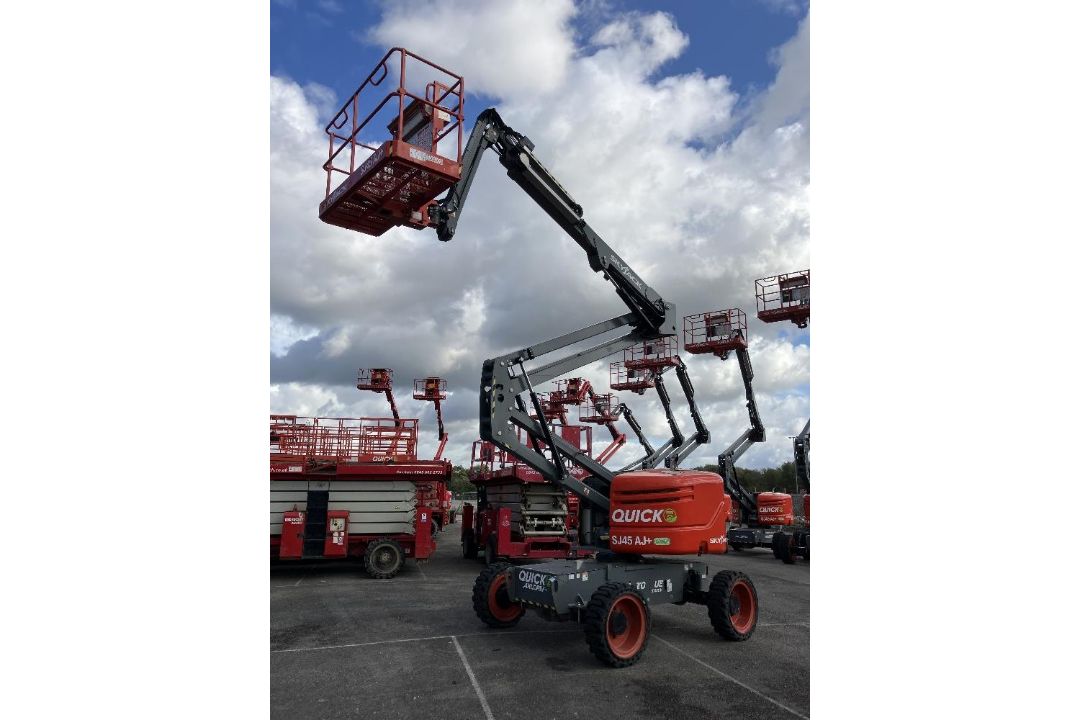 Skyjack SJ45AJXCE 15mtr Diesel Articulating Boom - Image 13 of 14