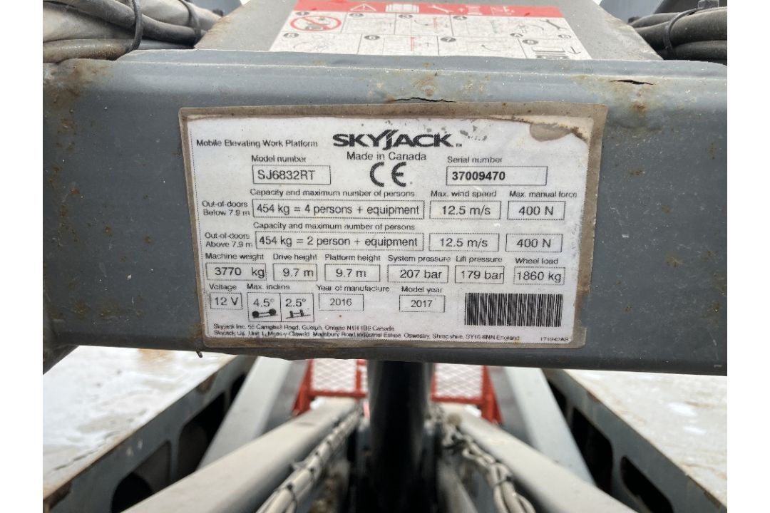 Skyjack SJ6832D 12mtr Diesel Scissor Lift - Image 11 of 12
